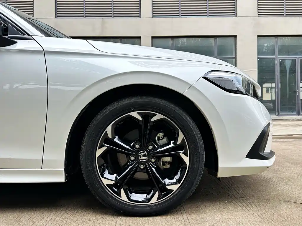 Honda Civic — миниатюра 11