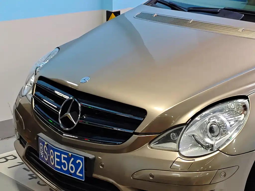 Mercedes-Benz R 2010 R 350 L 4MATIC