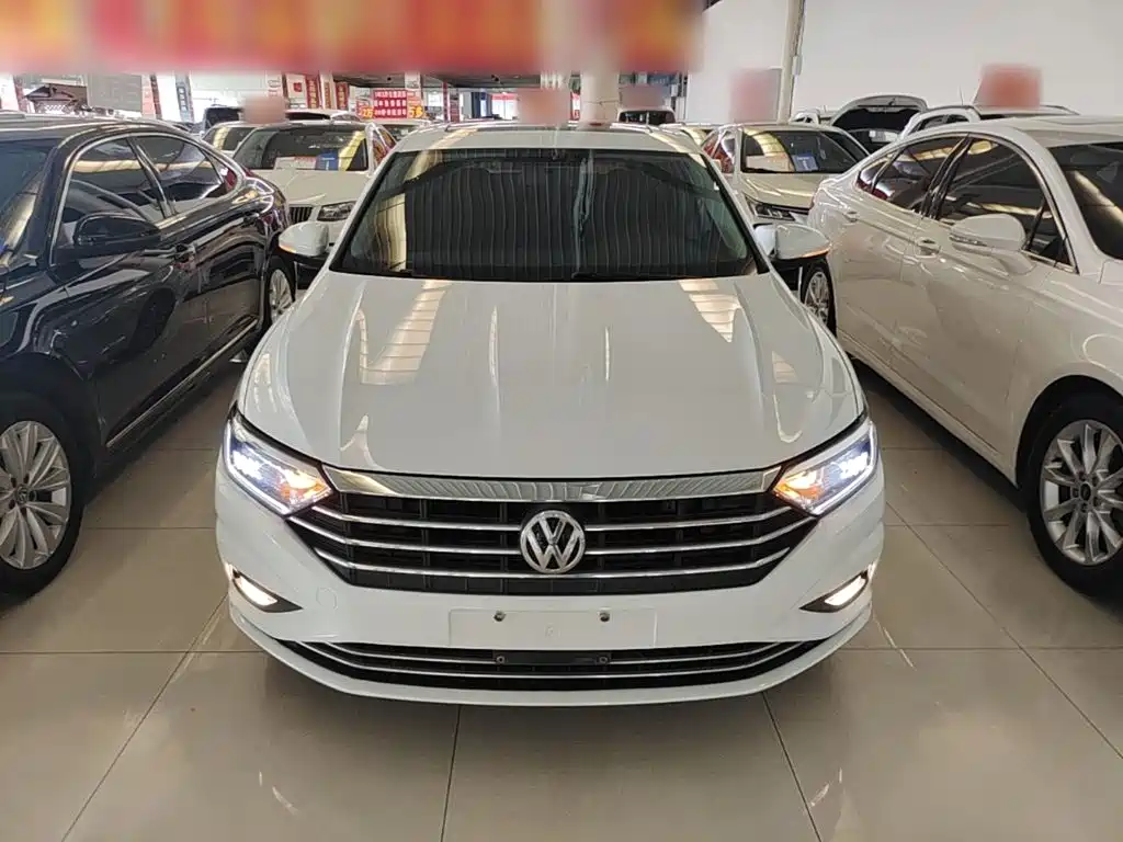 Volkswagen Sagitar — миниатюра 3