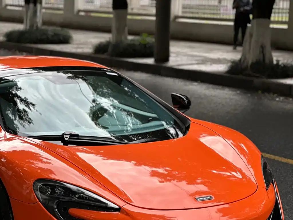 McLaren 12C — миниатюра 10