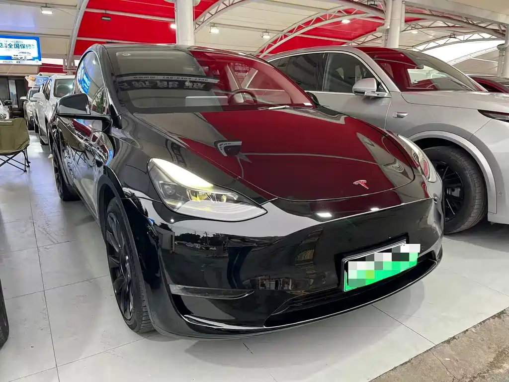Tesla Model Y 2022 — фото 3