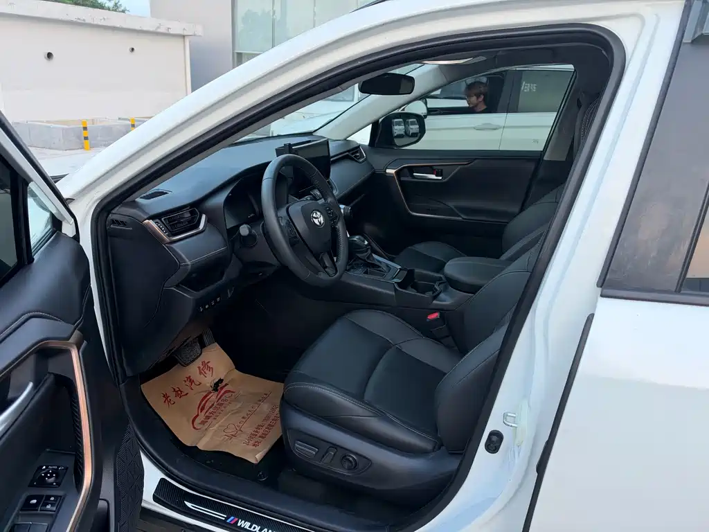 Toyota Wildlander — миниатюра 4
