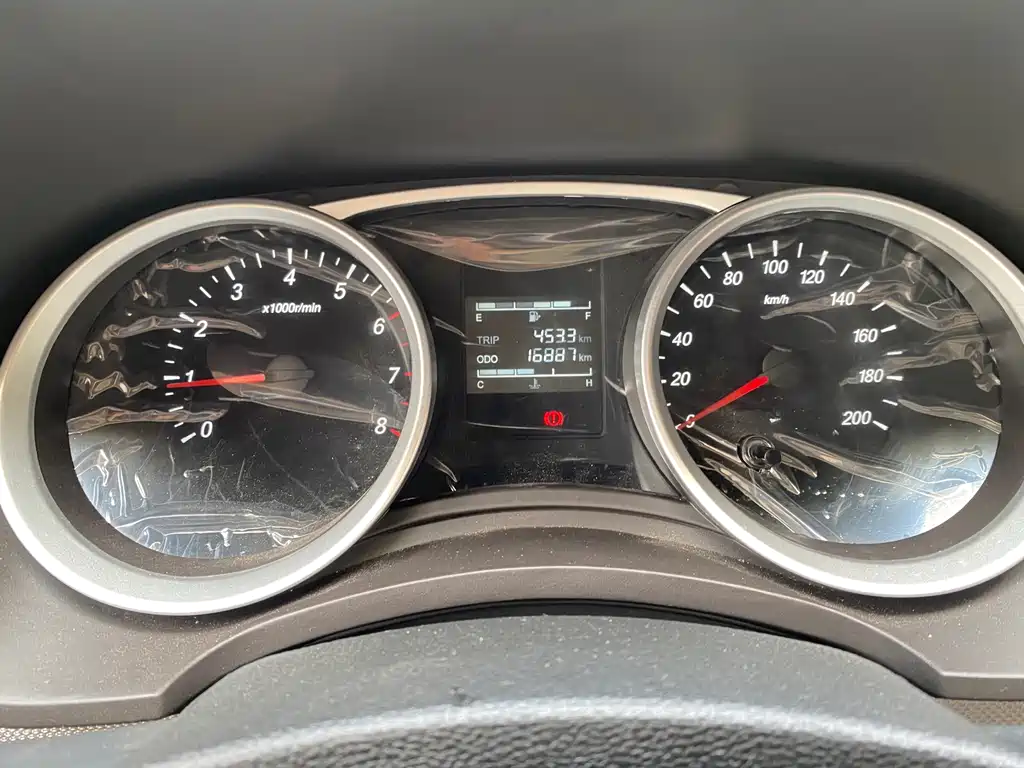 Wuling Hongguang — миниатюра 15