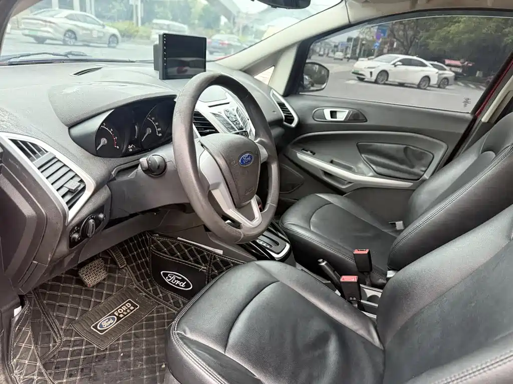 Ford EcoSport 2013 1.5L AT