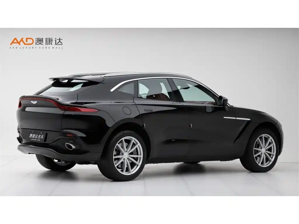Aston Martin DBX — миниатюра 3