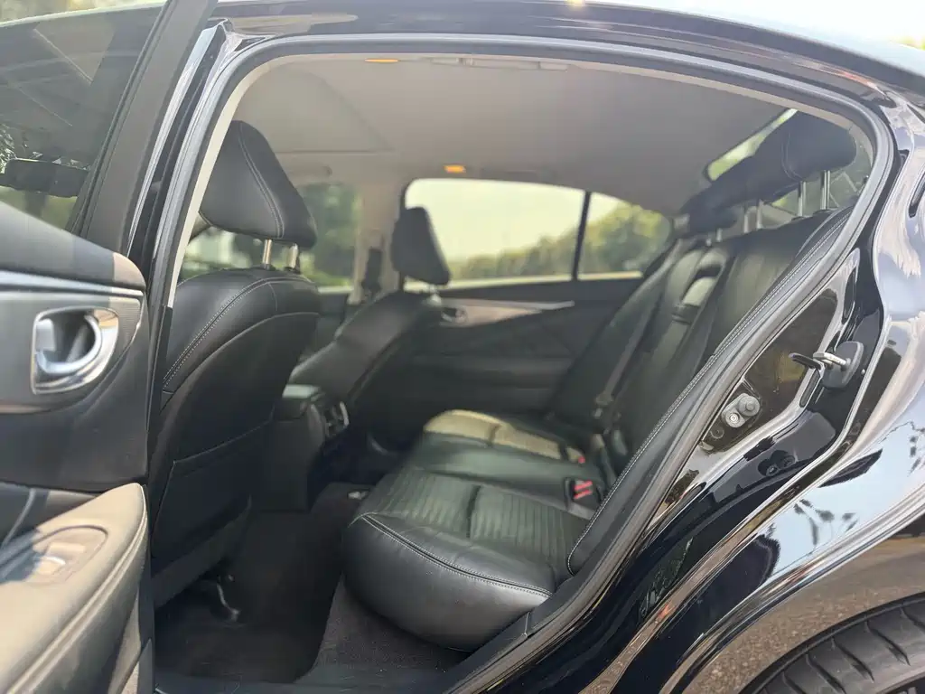 Infiniti Q50 — миниатюра 6