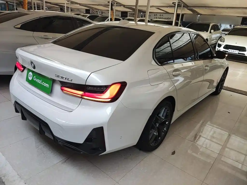 BMW 3 Series — миниатюра 7