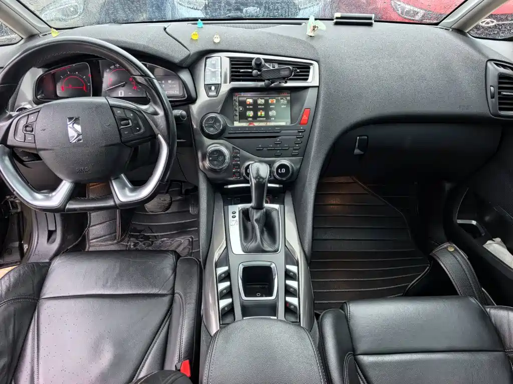 DS DS 5 — миниатюра 10