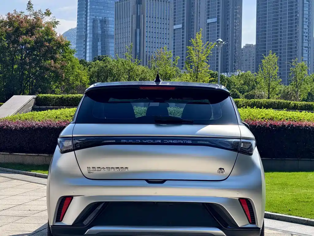 BYD Dolphin 2023 — фото 16