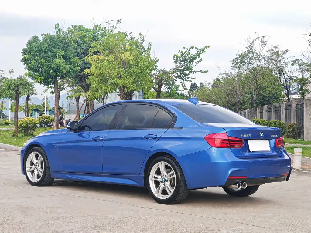 BMW 3 Series — миниатюра 7