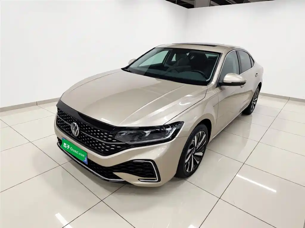 Volkswagen Passat 2022