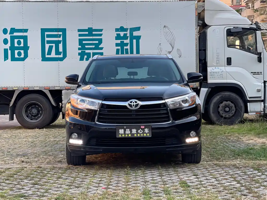 Toyota Highlander — миниатюра 2