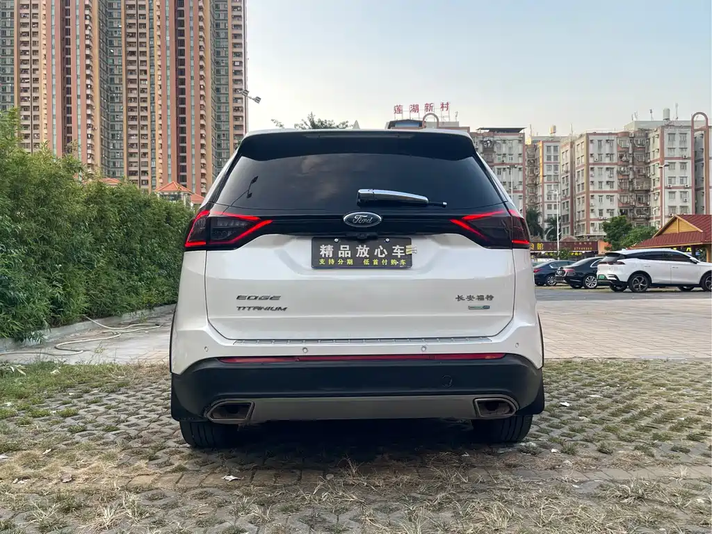 Ford Edge — миниатюра 5