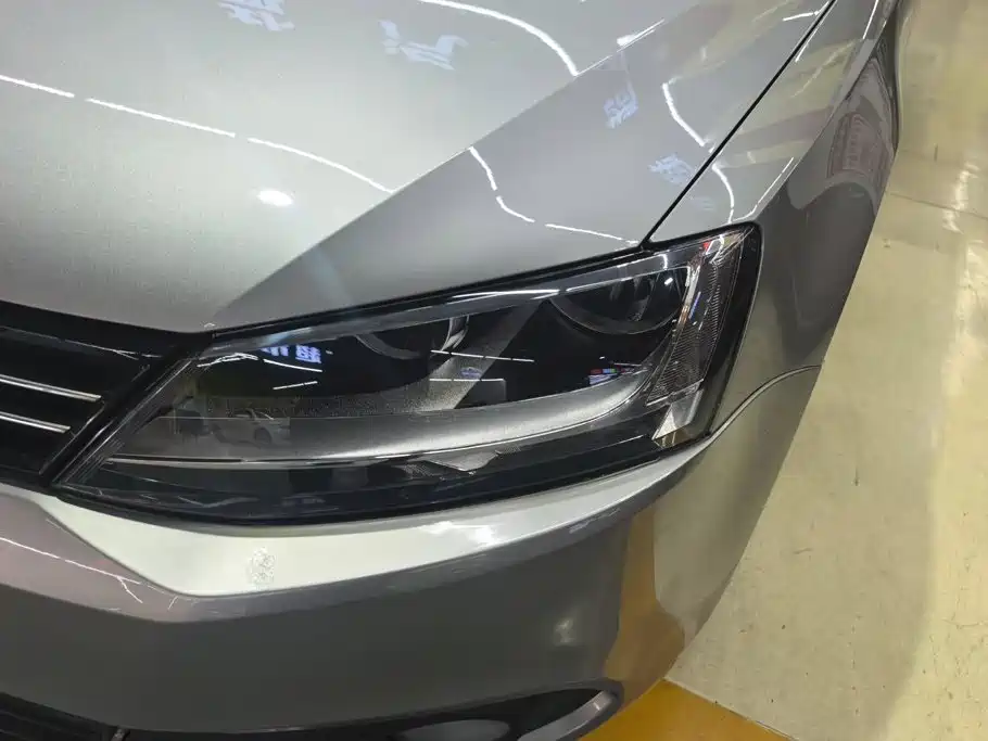 Volkswagen Sagitar — миниатюра 5