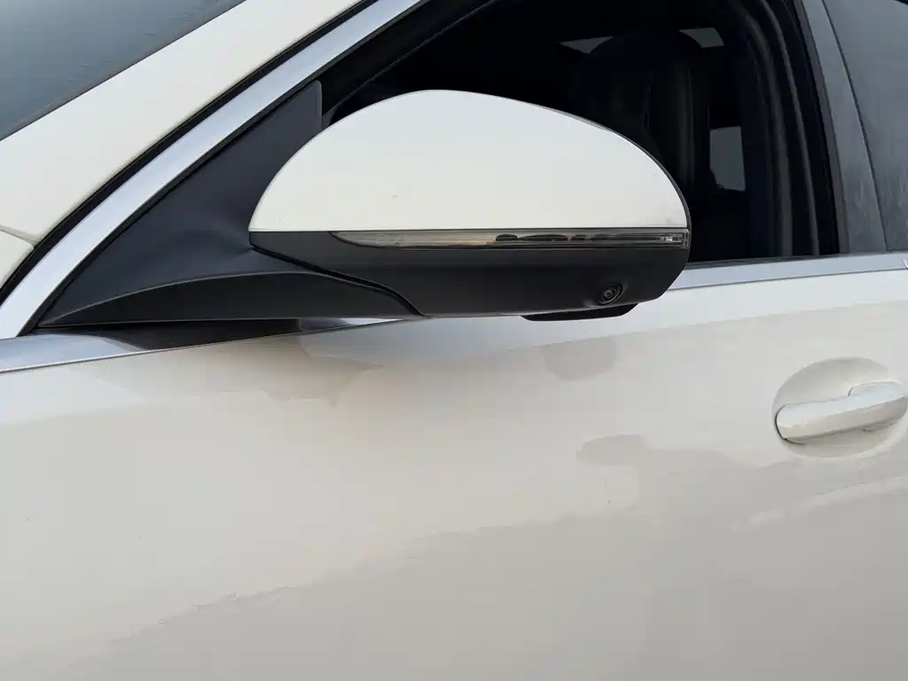 Mercedes-Benz C-Class — миниатюра 17