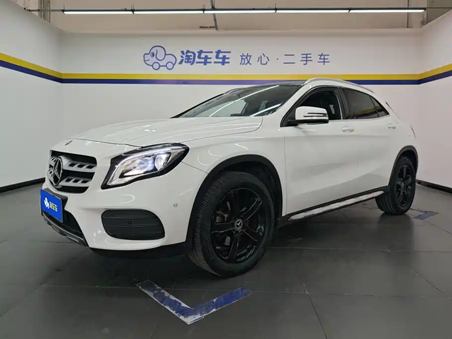Mercedes-Benz GLA 2019