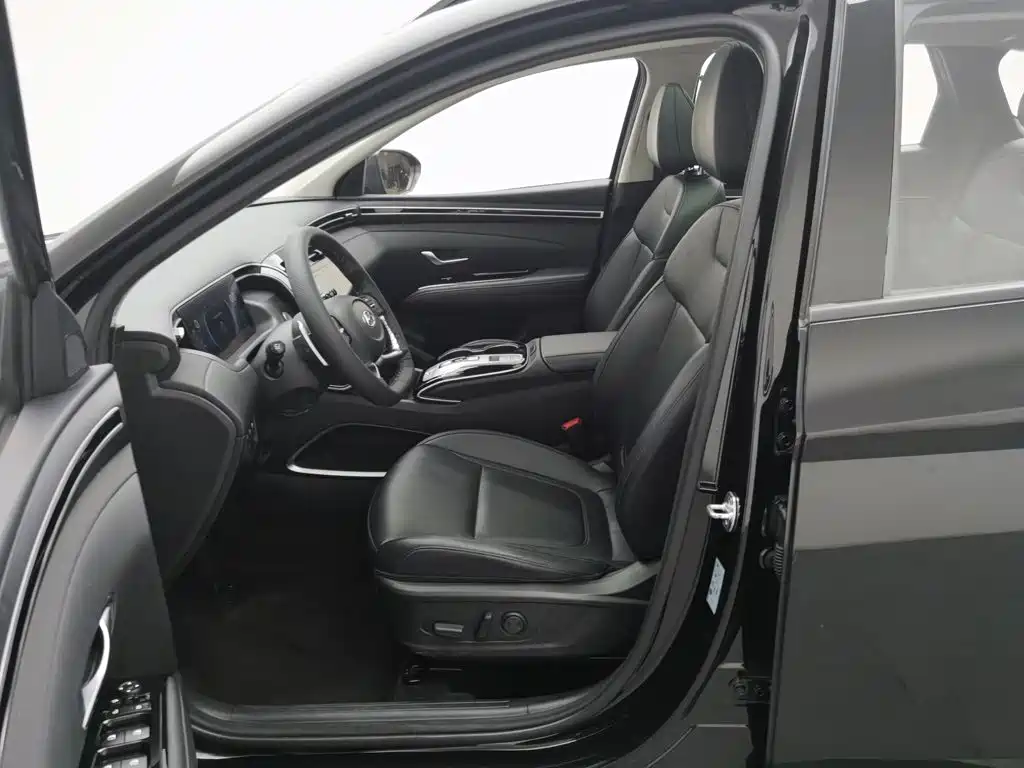 Hyundai Tucson — миниатюра 9