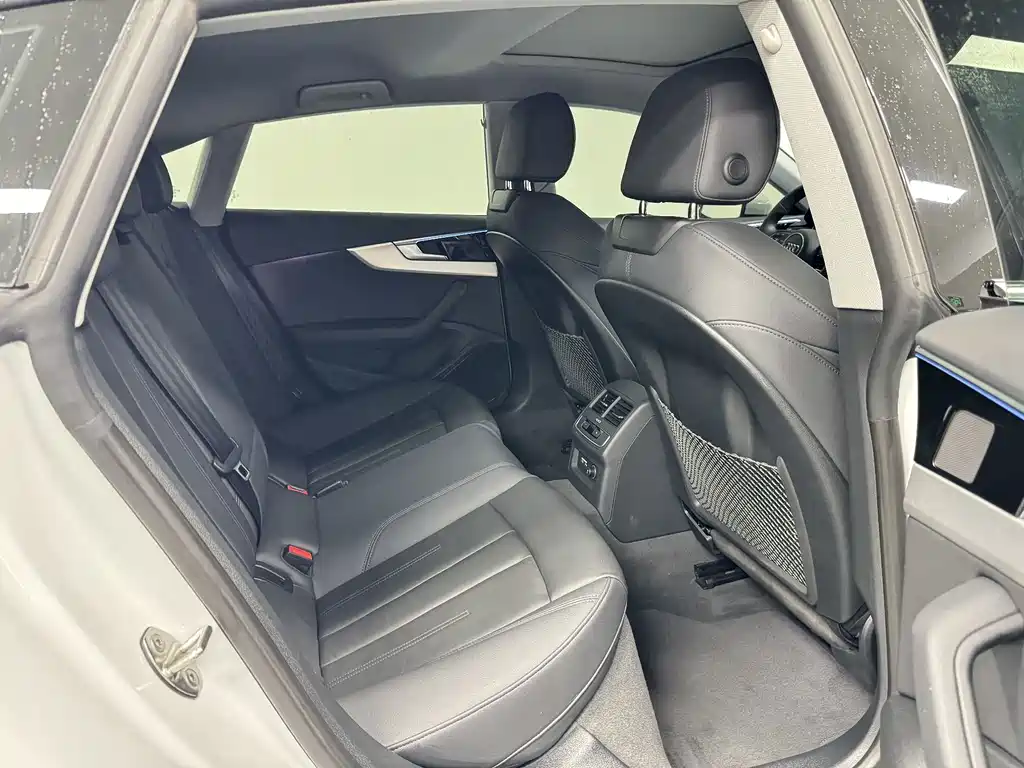 Audi A5 (Import) — миниатюра 16