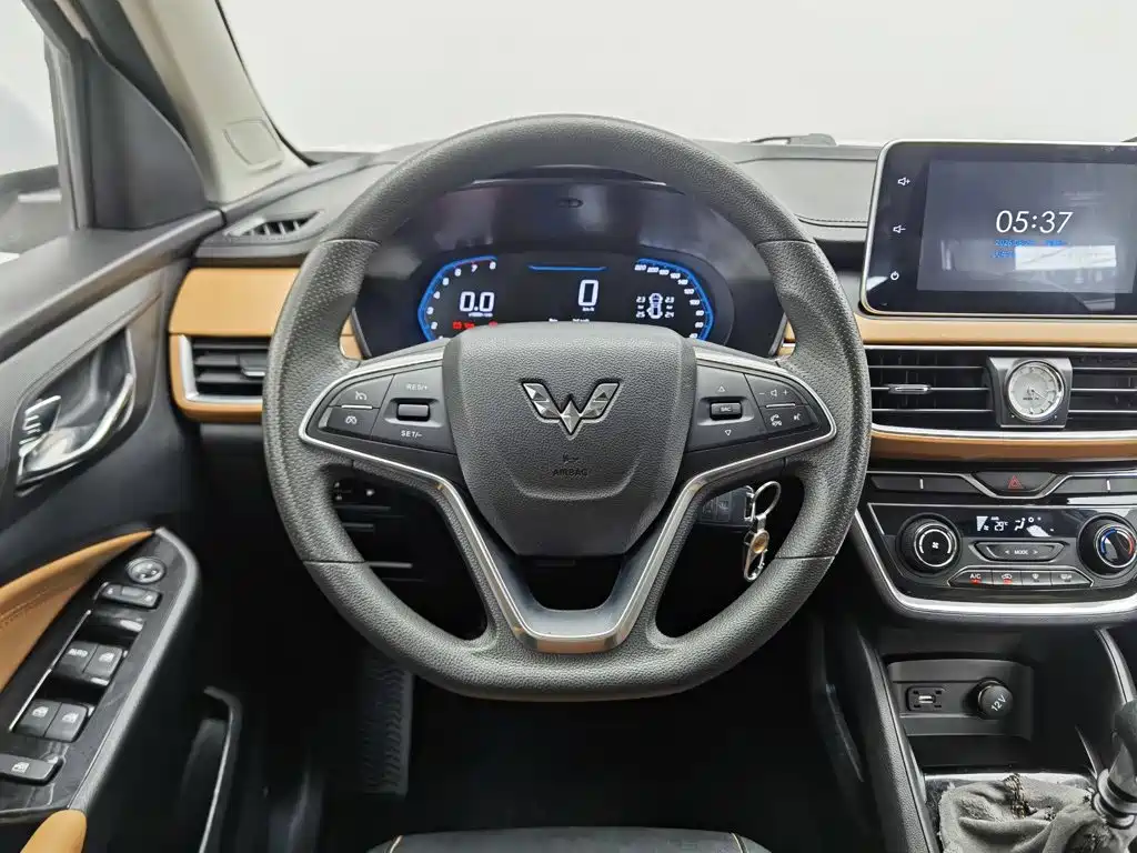 Wuling Hongguang S3 — миниатюра 11