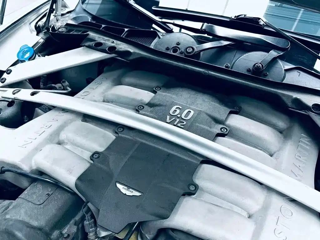 Aston Martin Rapide 2013 6.0L S
