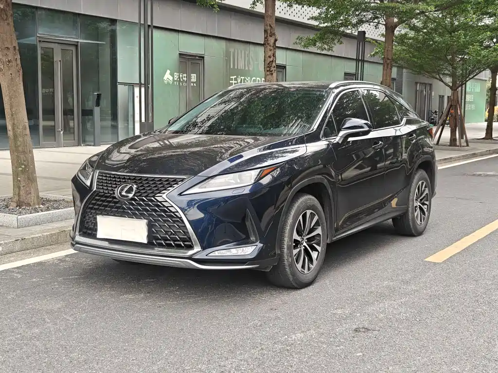 Lexus RX 2022