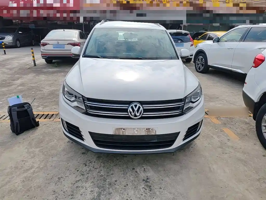 Volkswagen Tiguan 2013 1.8TSI AT