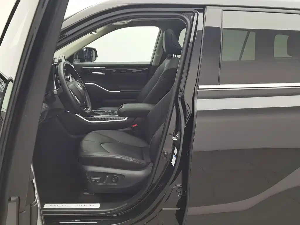Toyota Highlander — миниатюра 10