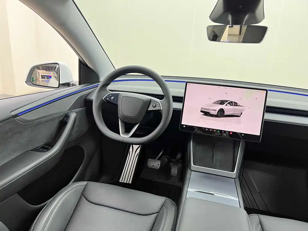 Tesla Model Y — фотографии объявления, Фото 22
