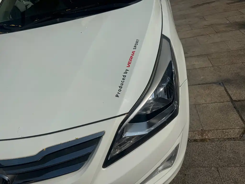 Hyundai Verna — миниатюра 5