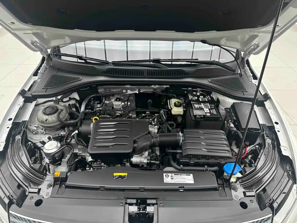 Volkswagen Lavida — миниатюра 22