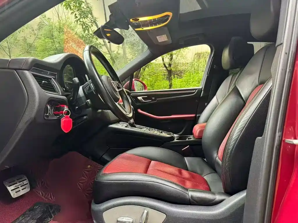 Porsche Macan — миниатюра 15