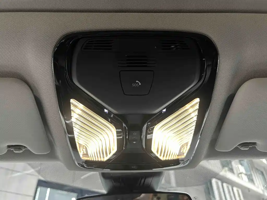 BMW i3 — миниатюра 14