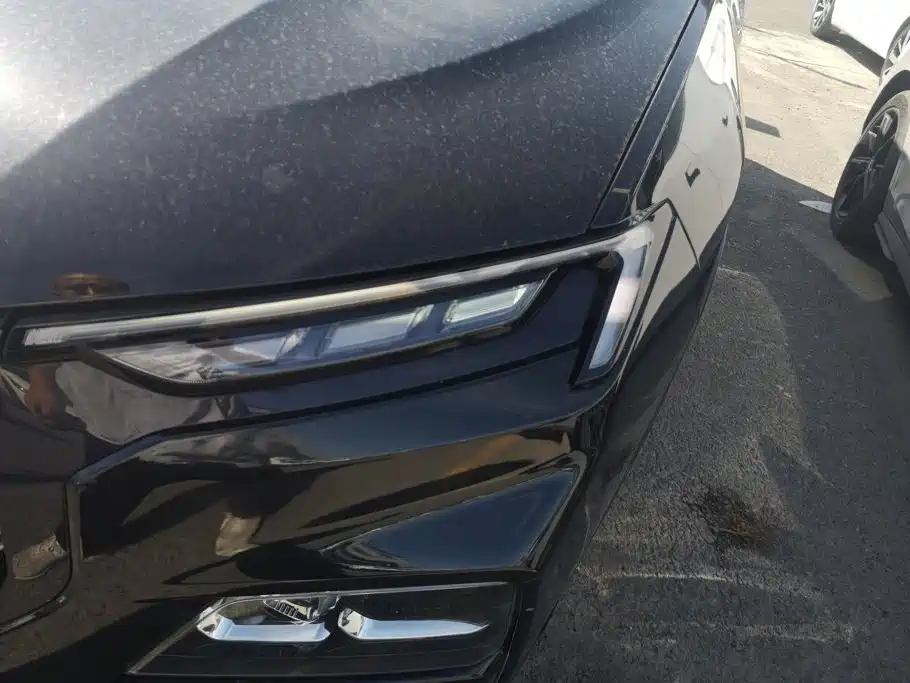 Ford Equator Sport — миниатюра 5