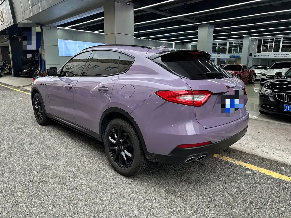 Maserati Levante — миниатюра 7