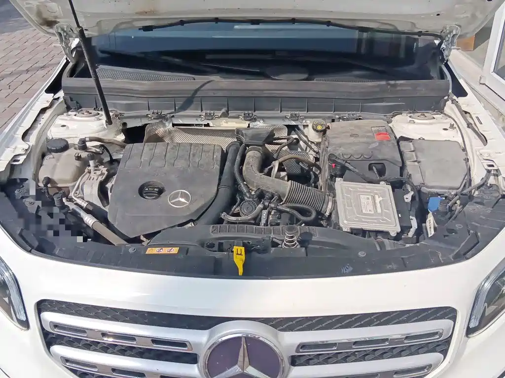 Mercedes-Benz GLB — миниатюра 21