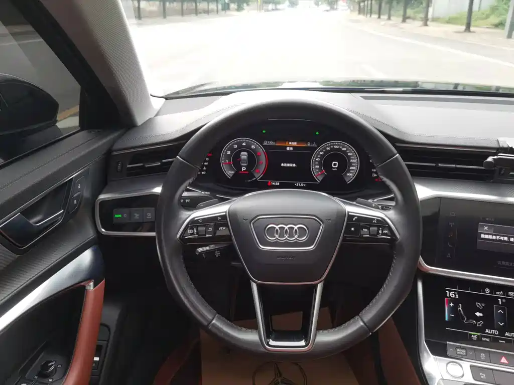 Audi A6L — миниатюра 9