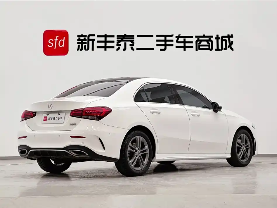 MERCEDES-BENZ A CLASS