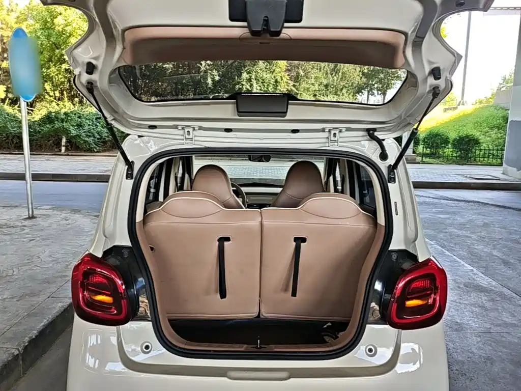 Wuling MINIEV — миниатюра 19
