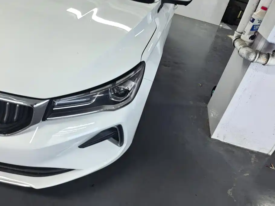 Geely Emgrand — миниатюра 5