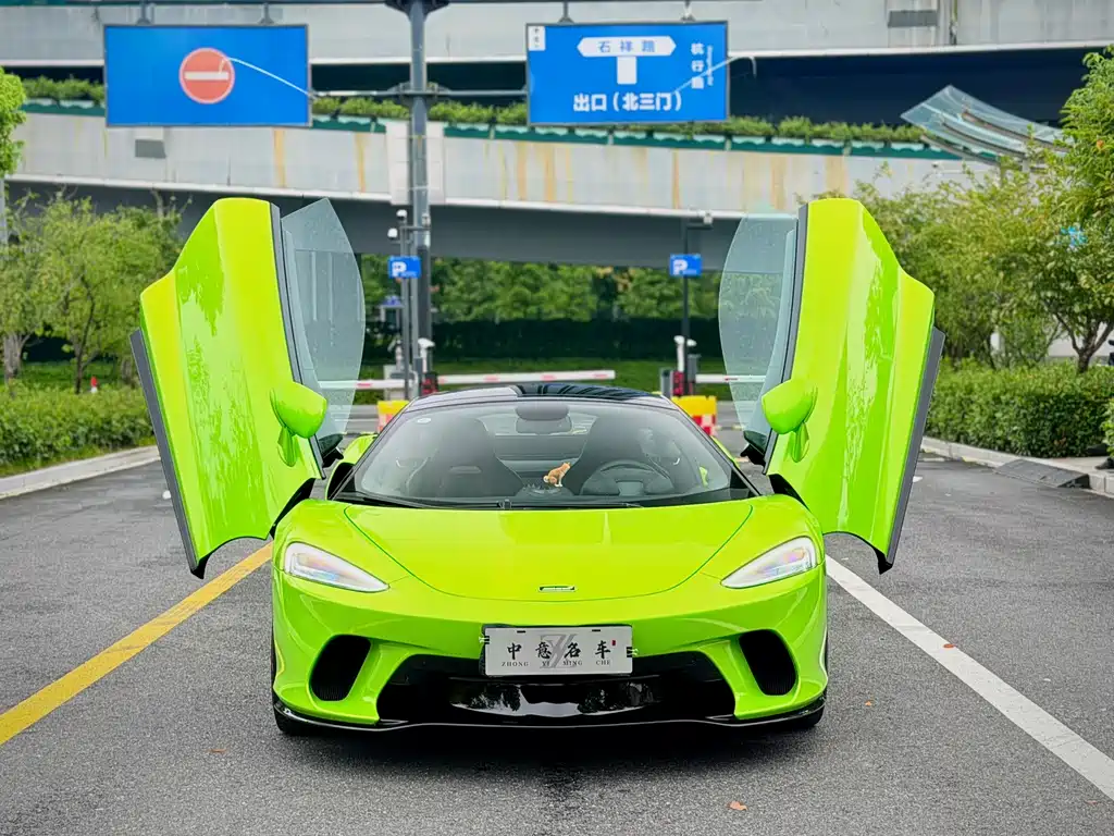 McLaren GT — миниатюра 2