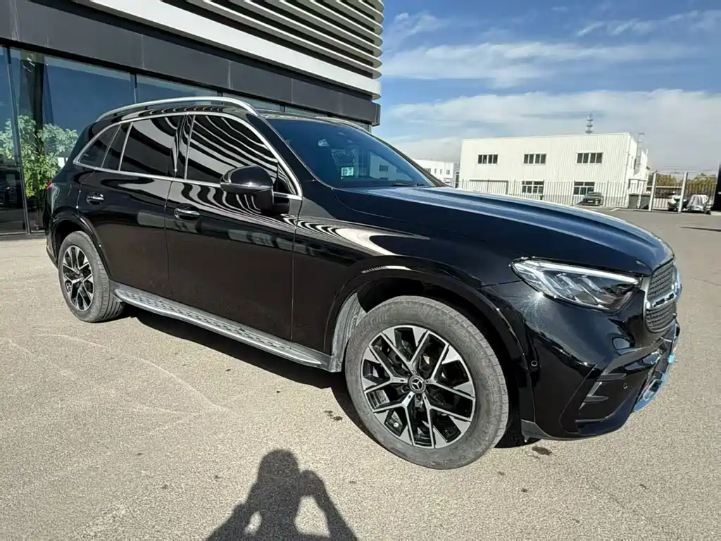 Mercedes-Benz GLC 2023 — фото 3