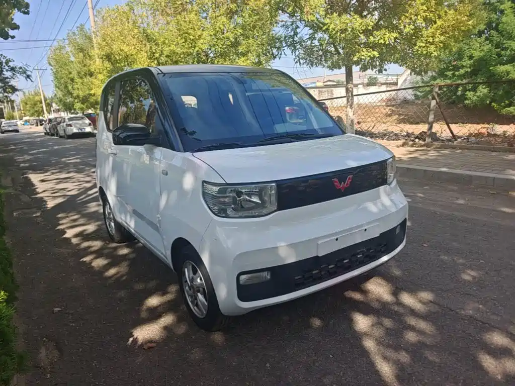 Wuling MINIEV — миниатюра 4
