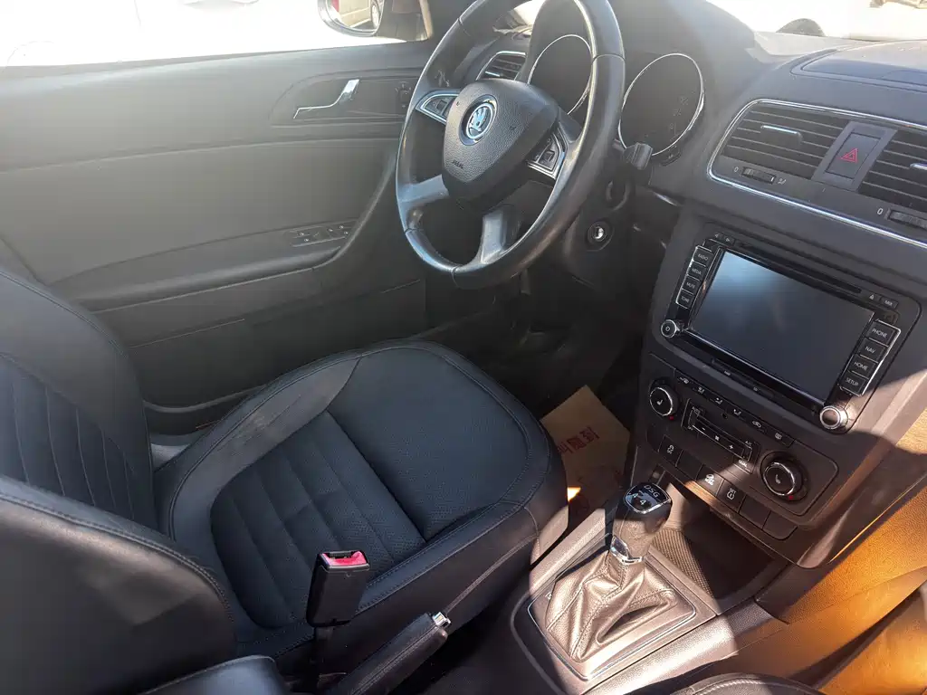 Skoda Yeti — миниатюра 13