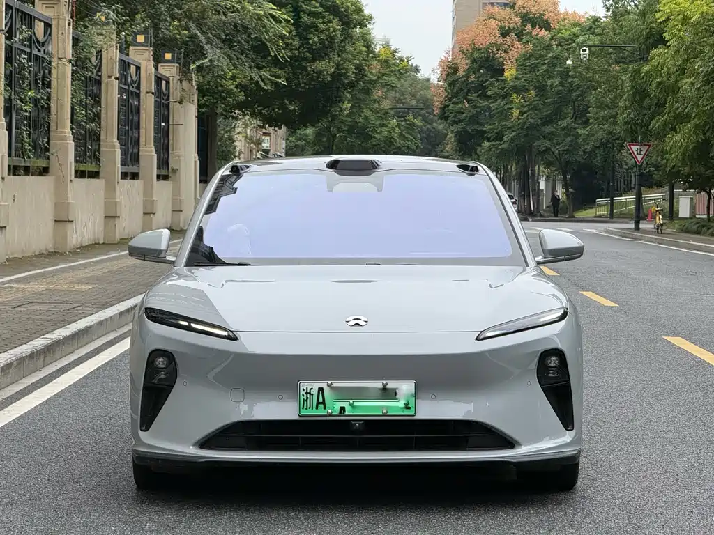 NIO ET5T — миниатюра 2