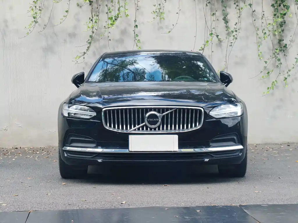 Volvo S90 — миниатюра 2