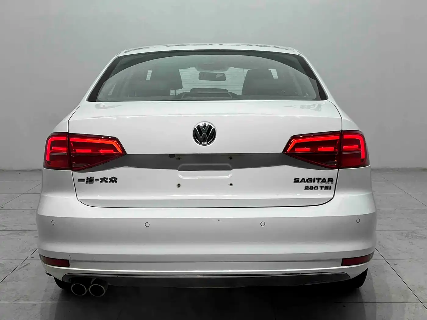 Volkswagen Sagitar