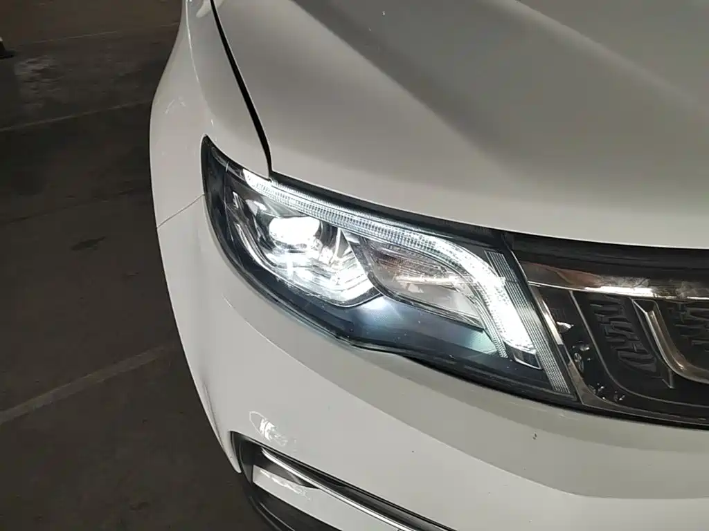Geely Boyue — миниатюра 9