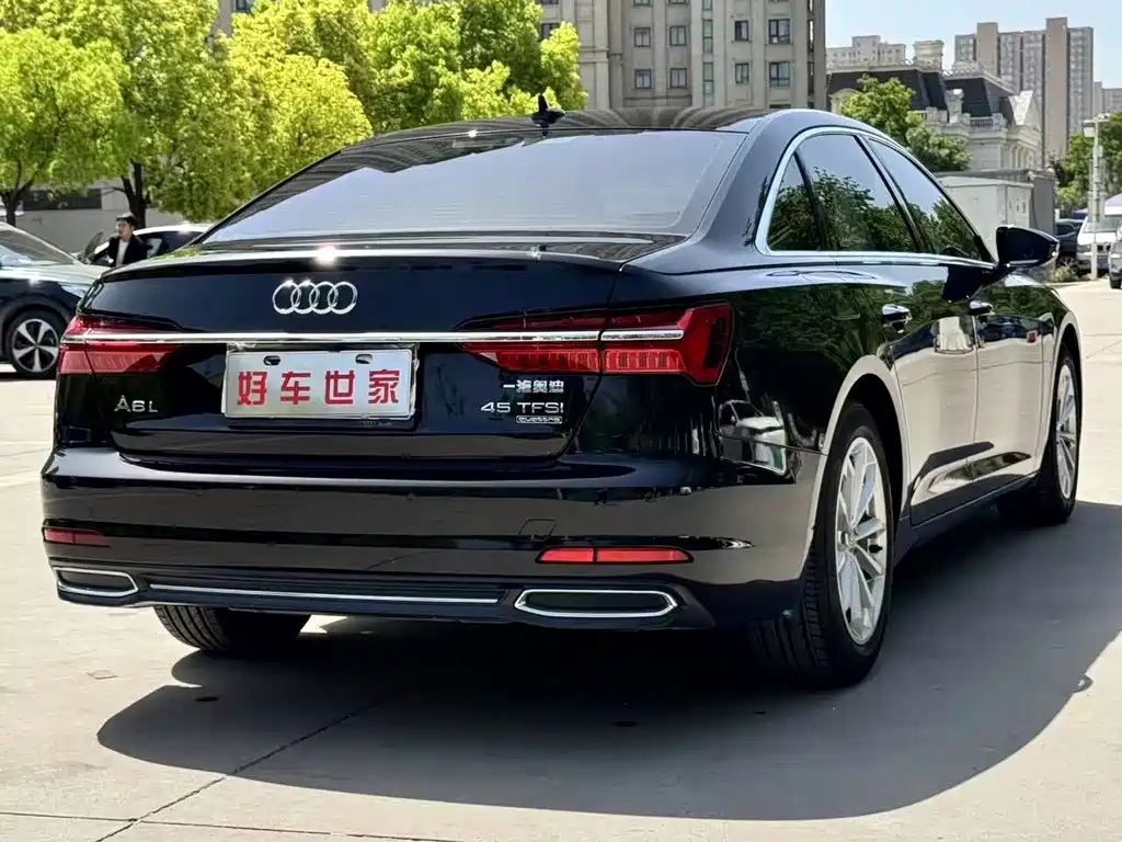Audi A6L 2021 40 TFSI Luxury