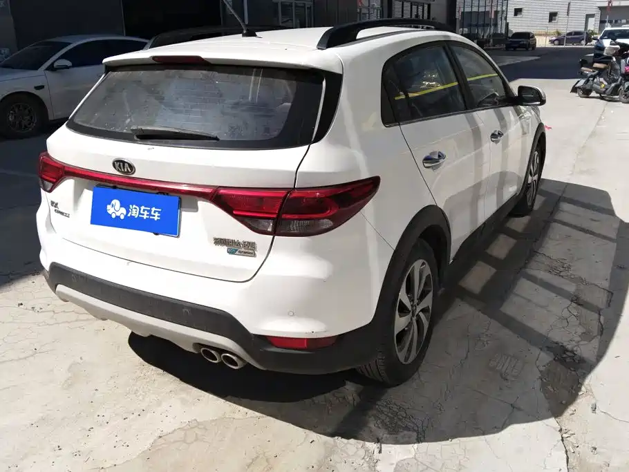 Kia KX Cross — миниатюра 3