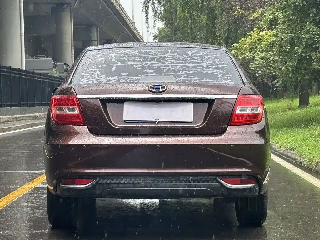 Geely Vision — миниатюра 5